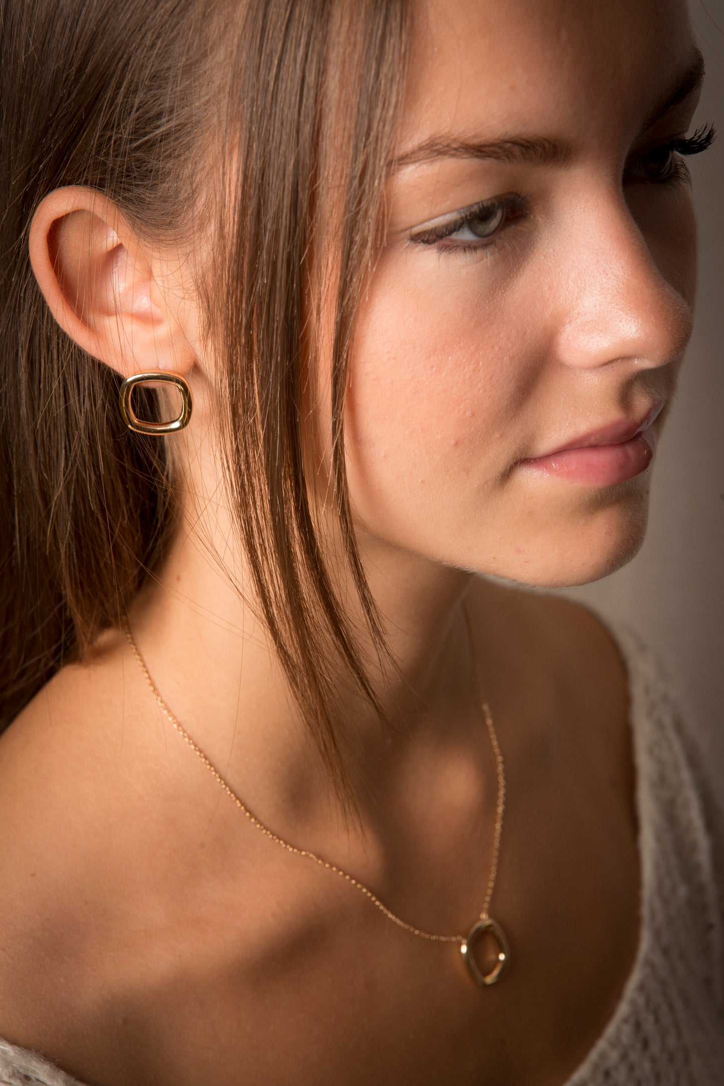 Boucle d’oreille Aida