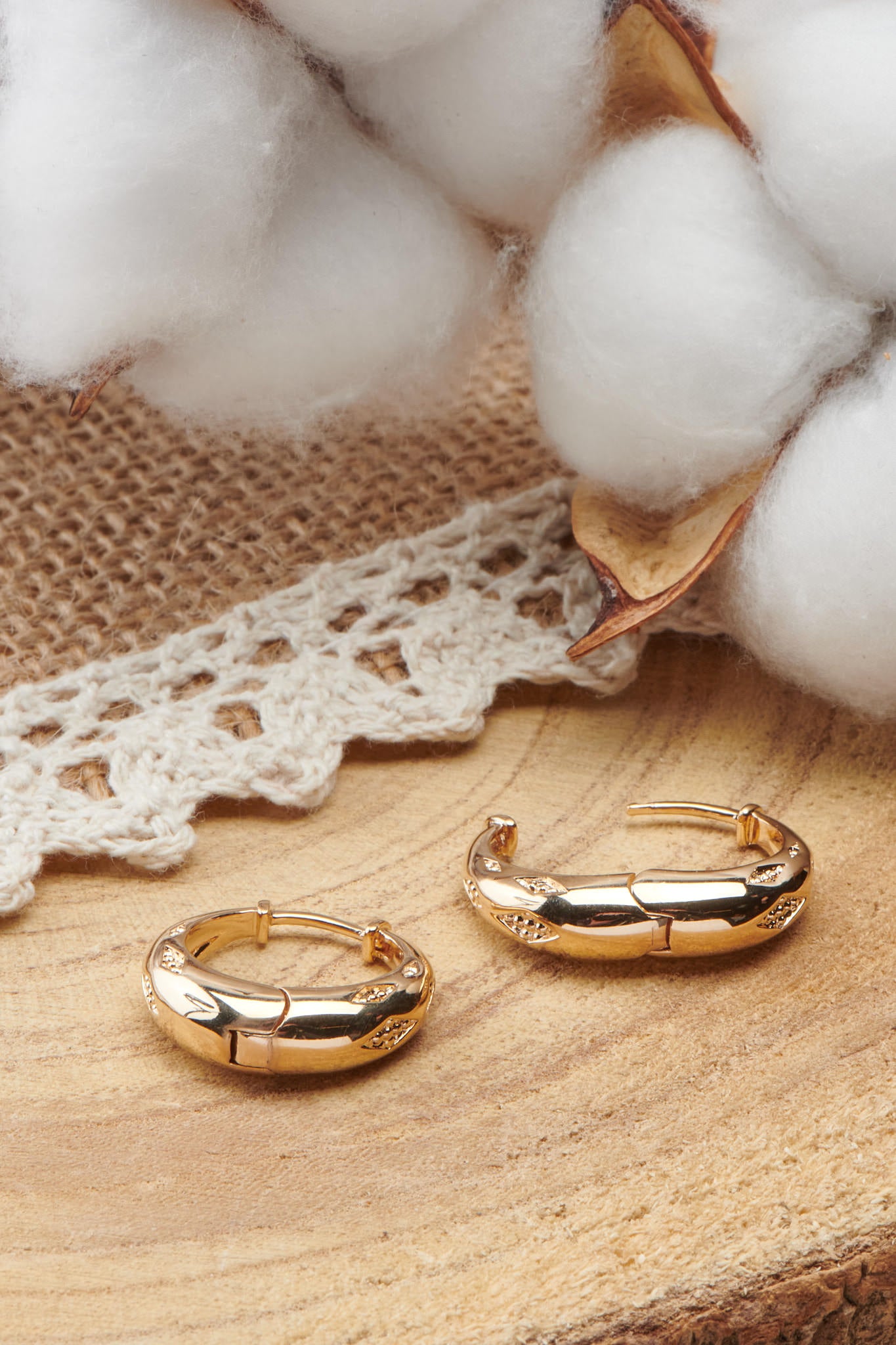 boucles d'oreilles créoles en plaqué or 18 carats 3 microns