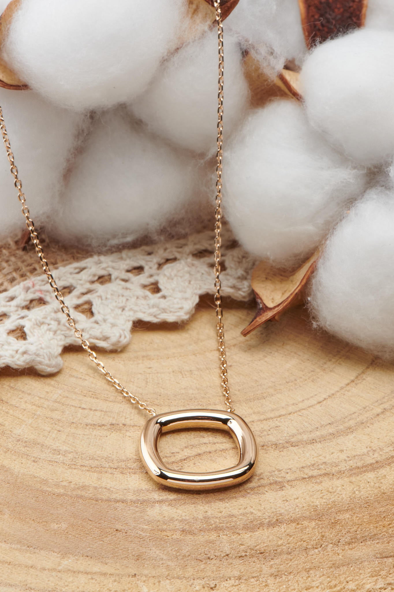 Collier Aida