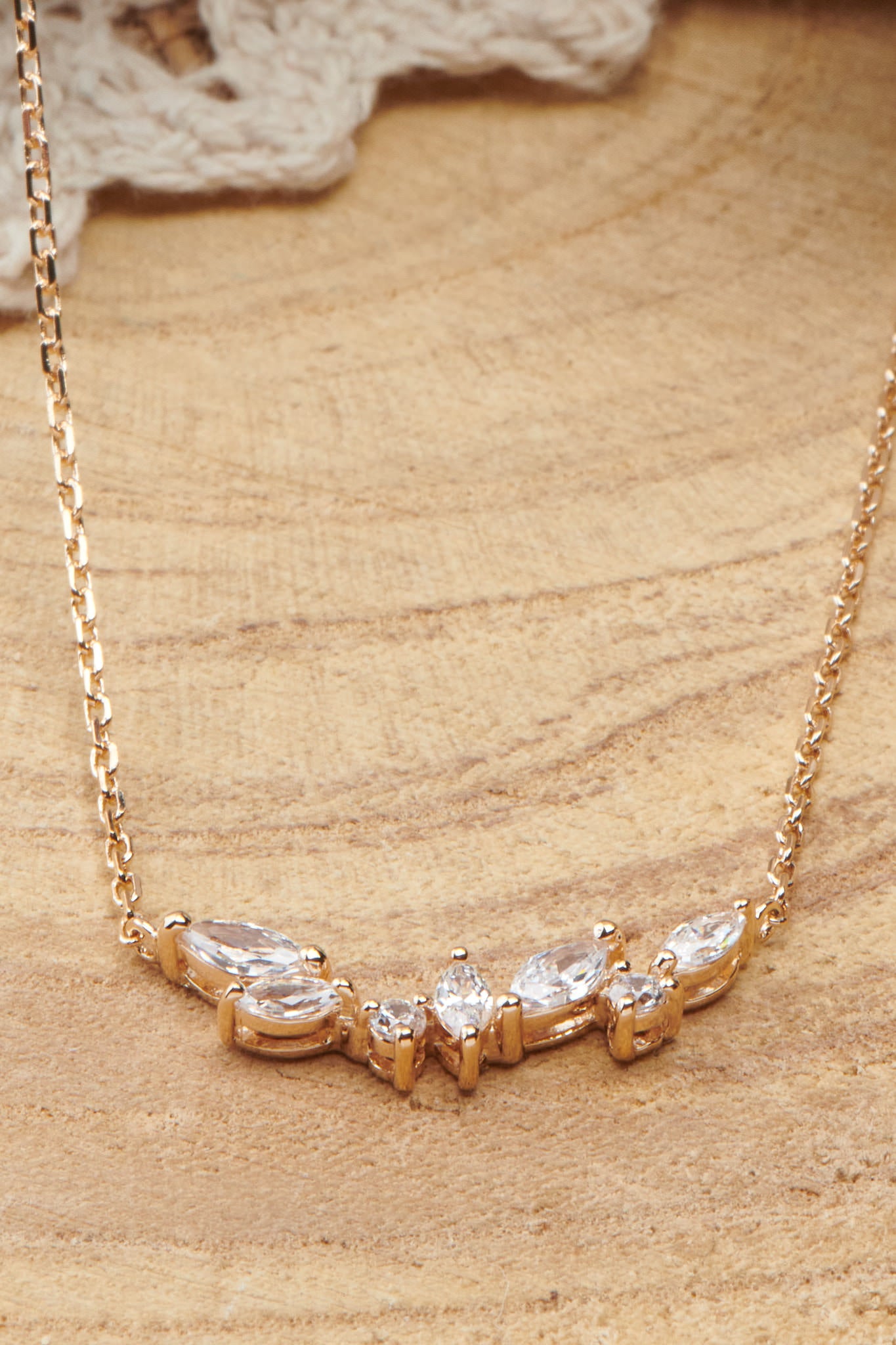 Collier Dana