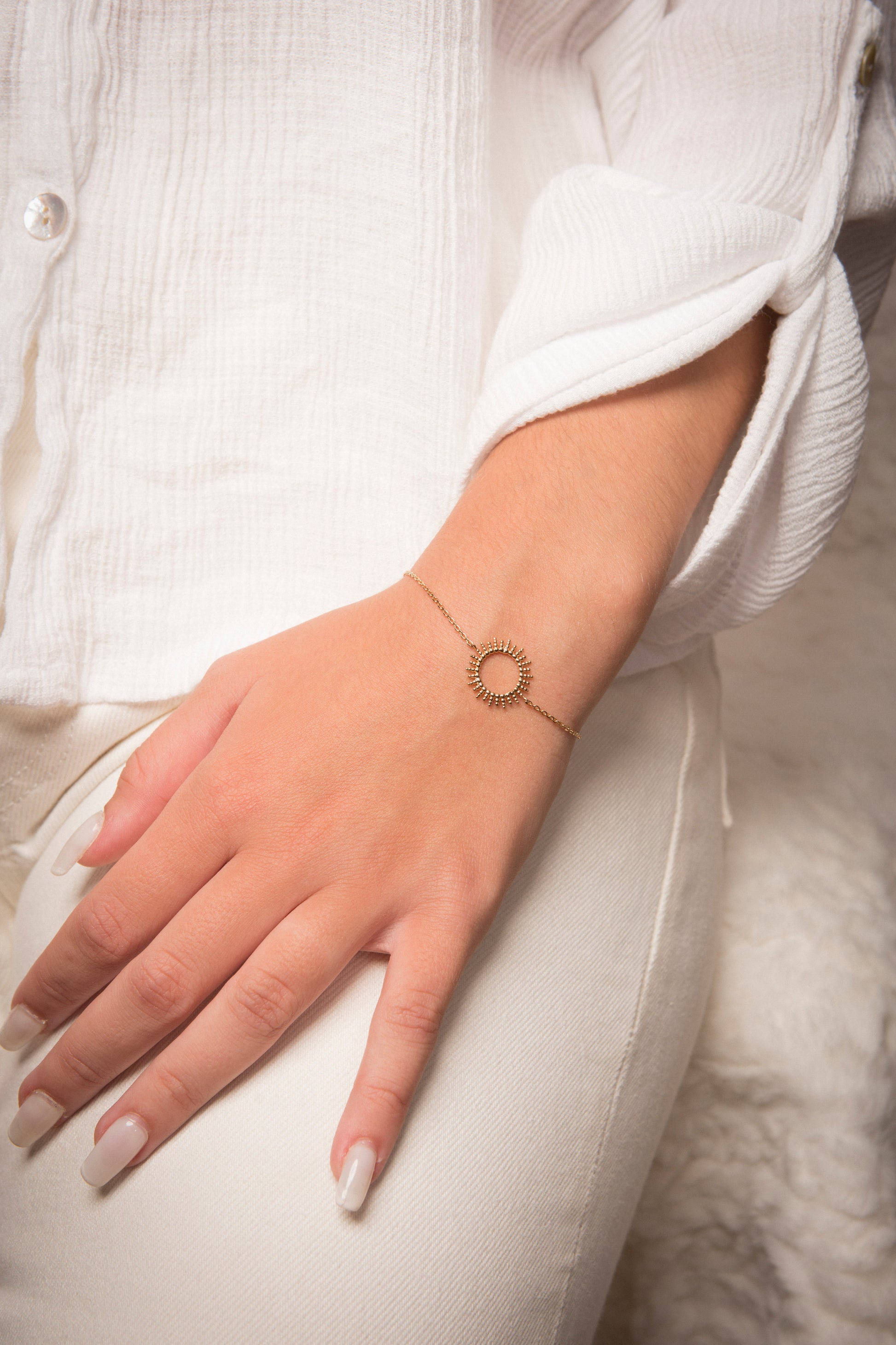 bracelet plaqué or motif soleil