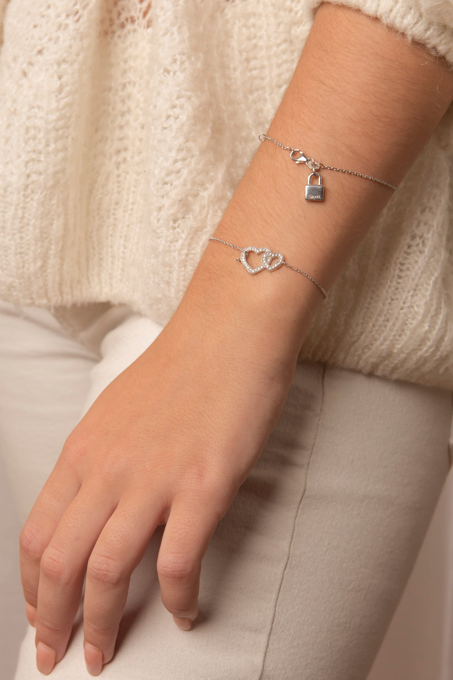 Bracelet en argent motif Double coeur 