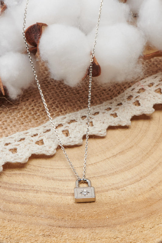 collier argent pendentif cadenas